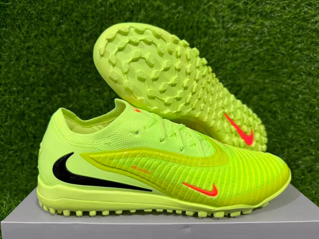 Phantom 6 Elite - FG Cleats