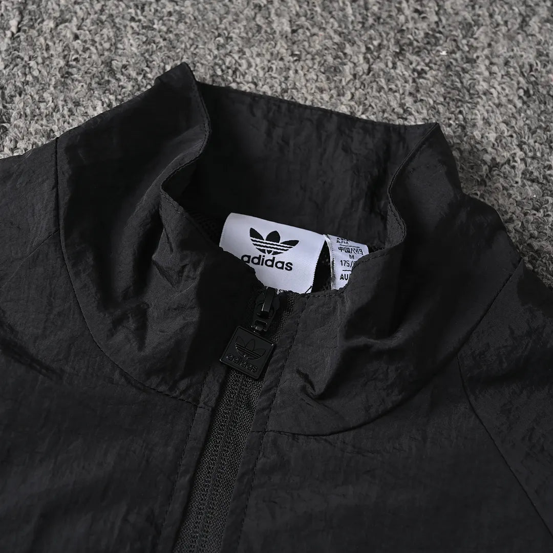 Manchester United Windbreaker Jacket 2024-25