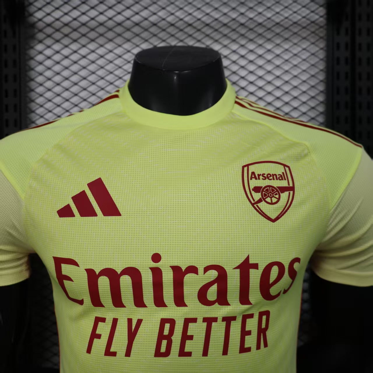 Arsenal 2025-26 Goalkeeper Kit