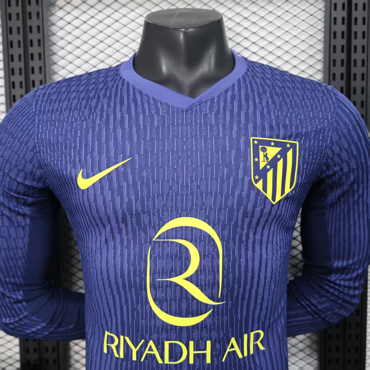 Athletico Madrid 2025-26 Away Long Sleeve