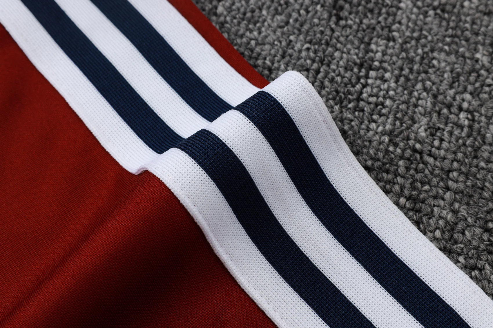 Arsenal Winter Tracksuit 2025-26