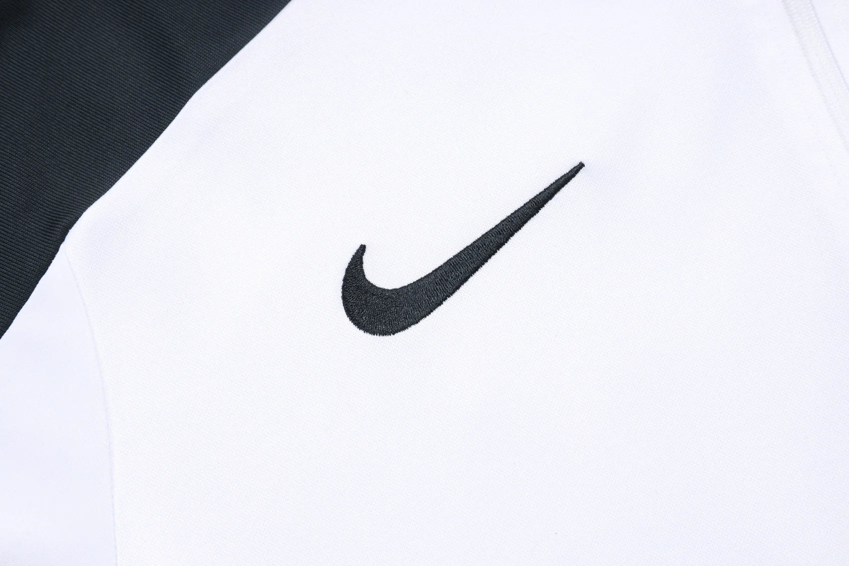 Chelsea Winter Tracksuit 2025-26