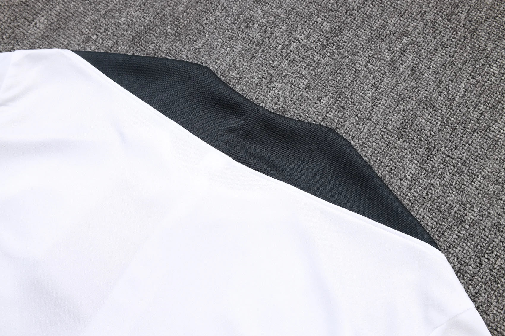 Chelsea Winter Tracksuit 2025-26