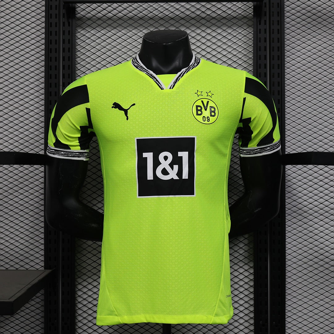Borussia Dortmund 2025-26 Retro Special Kit