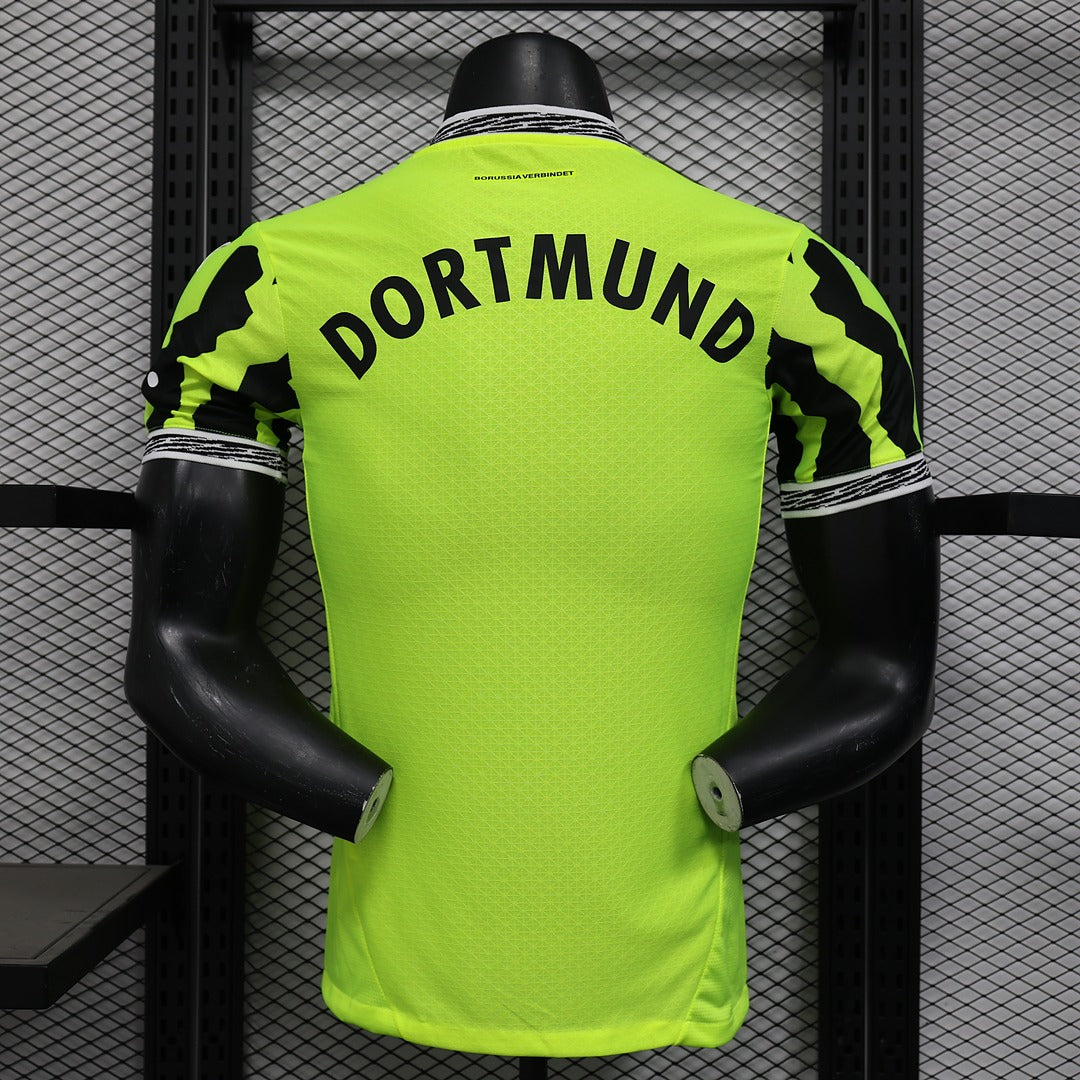 Borussia Dortmund 2025-26 Retro Special Kit