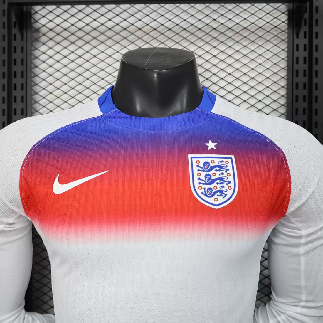 England Lioness 2025-26 Home Long Sleeve