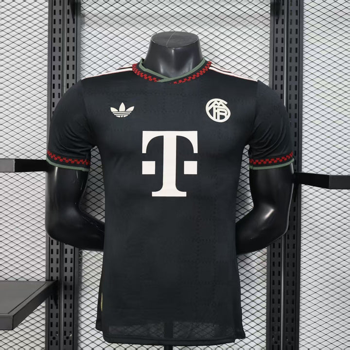 FC Bayern Munich 2025-26 Third