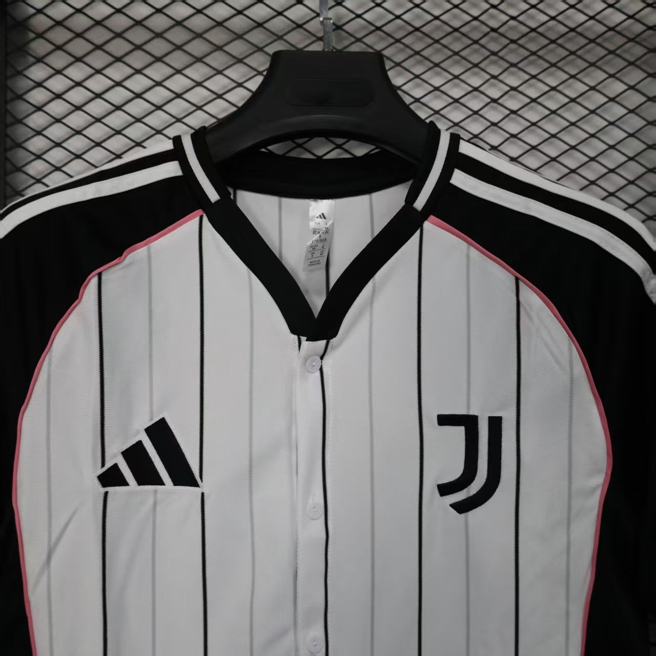 Juventus Baseball Shirt 2025-26