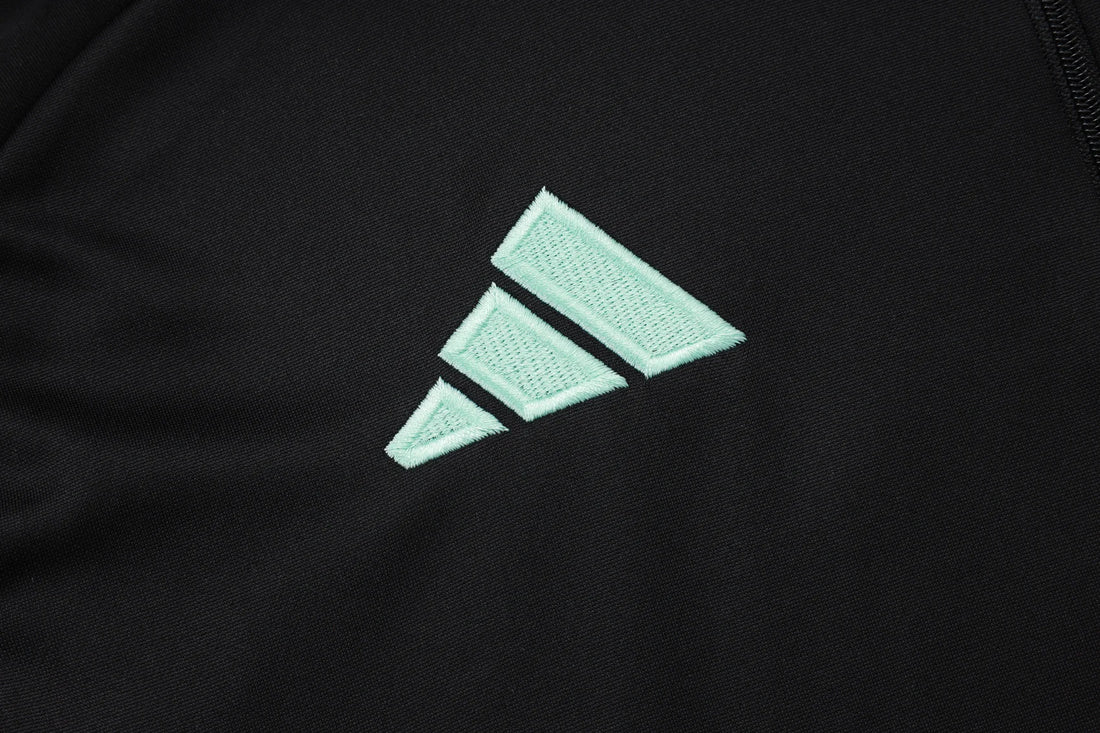 Juventus Winter Tracksuit 2025-26