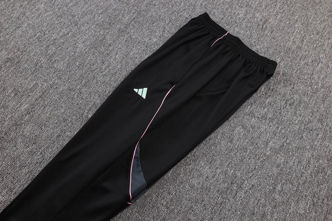 Juventus Winter Tracksuit 2025-26