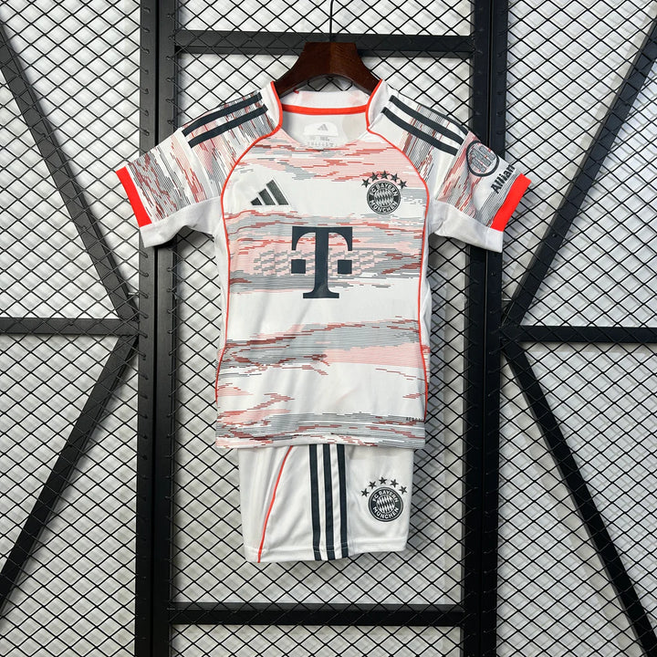 Kids Bayern 2025-26 Away