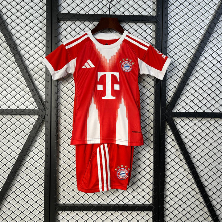 Kids Bayern 2025-26 Home