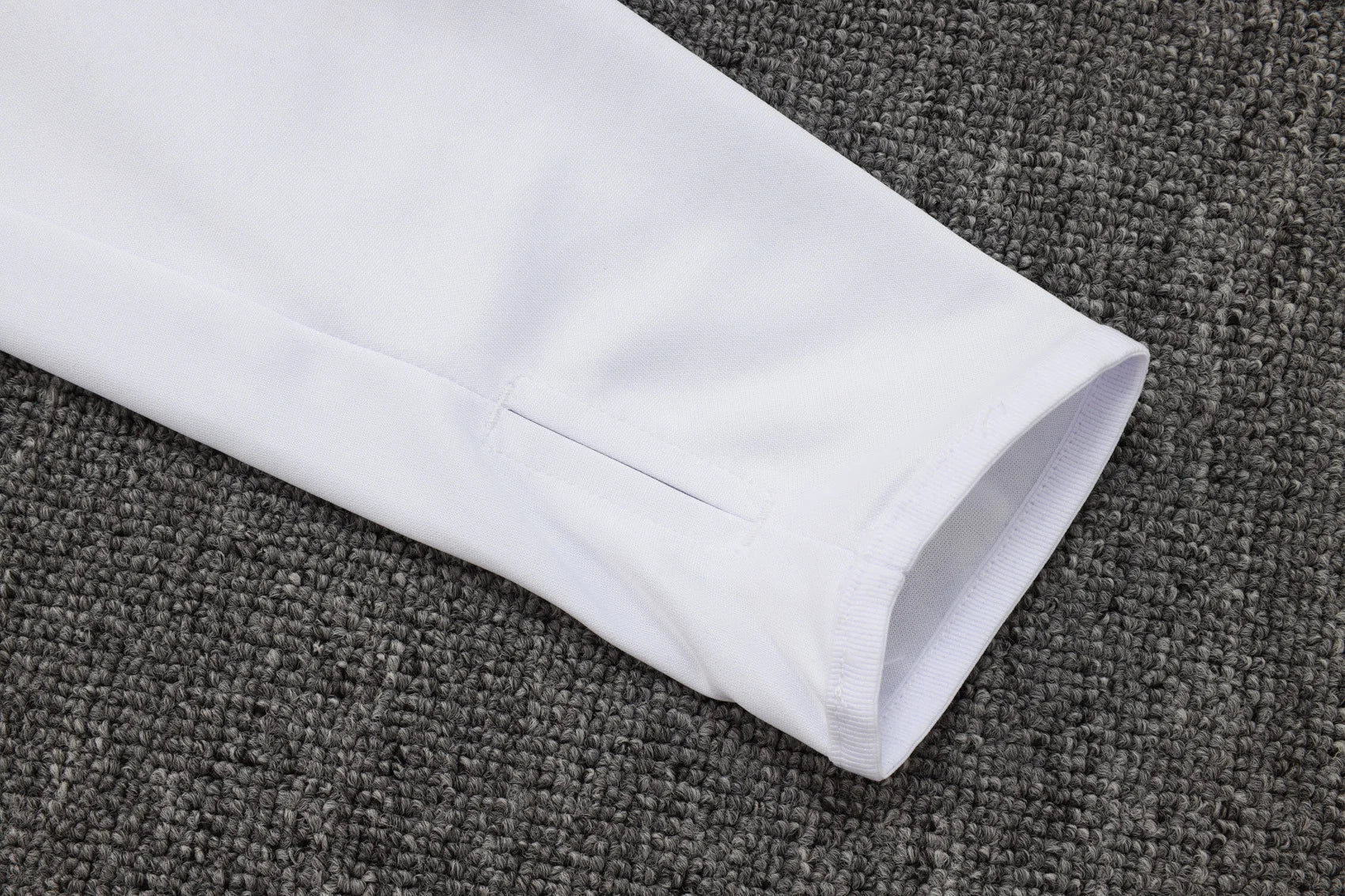 Liverpool Winter Tracksuit 2025-26