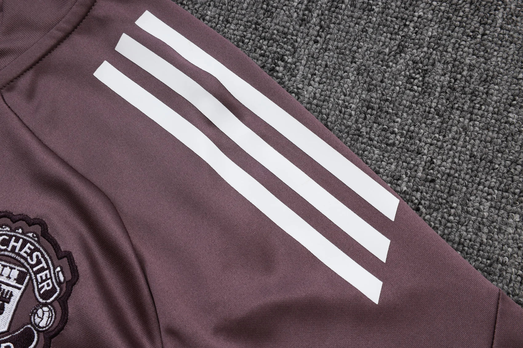 Manchester United Winter Tracksuit 2025-26