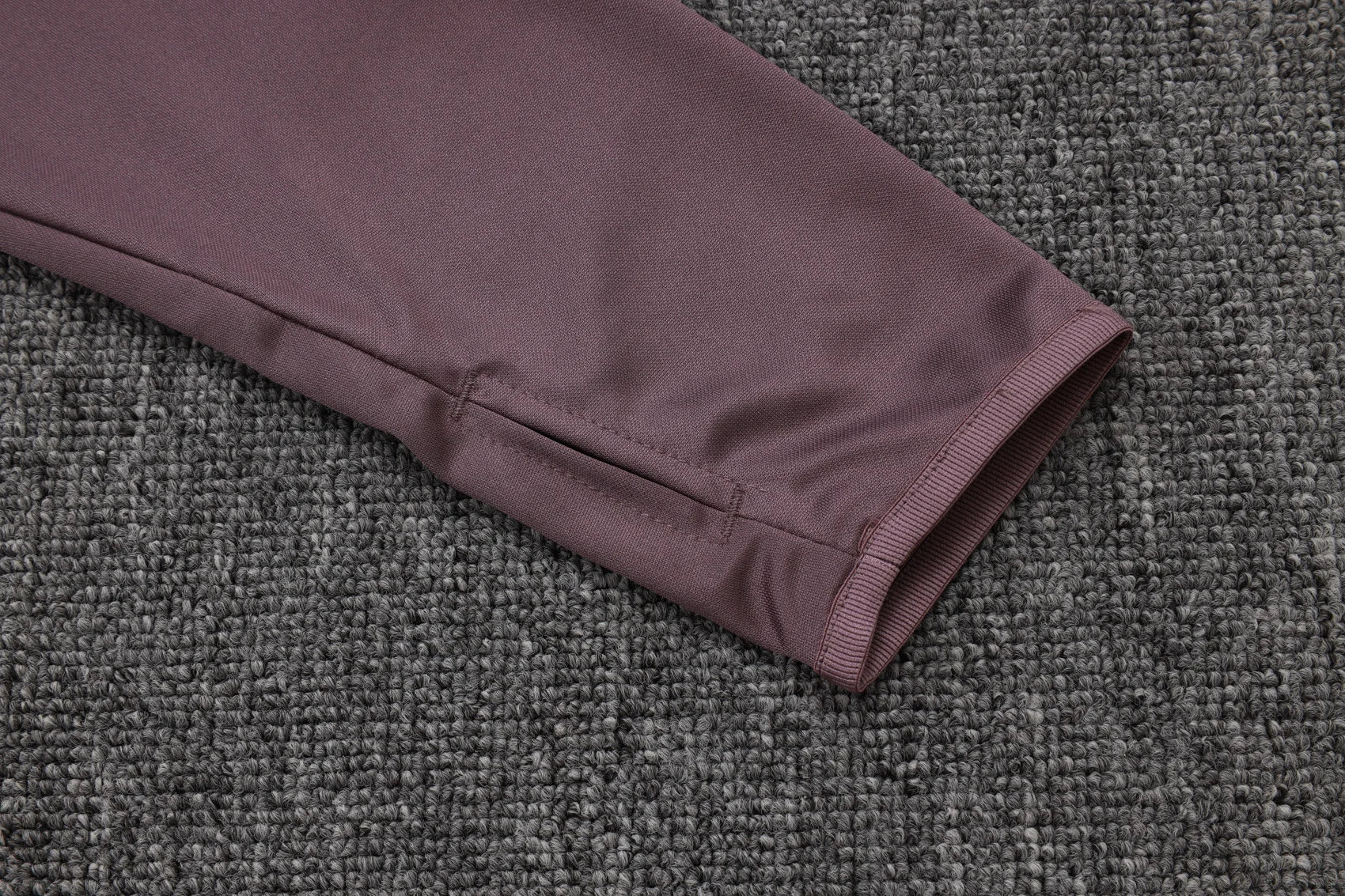 Manchester United Winter Tracksuit 2025-26