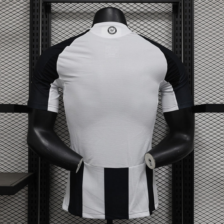 Newcastle United 2024-25 Home