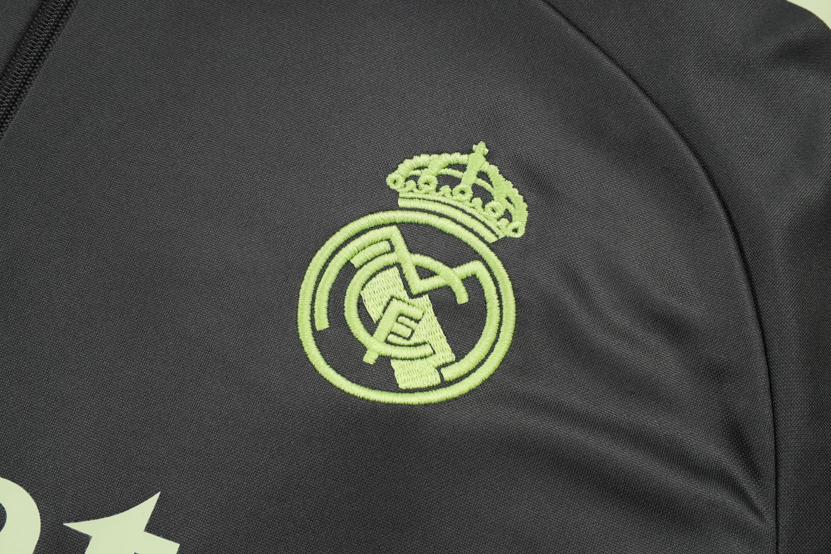 Real Madrid Winter Tracksuit 2025-26