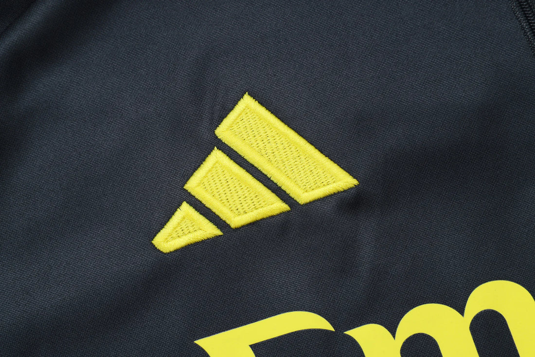 Real Madrid Winter Tracksuit 2025-26