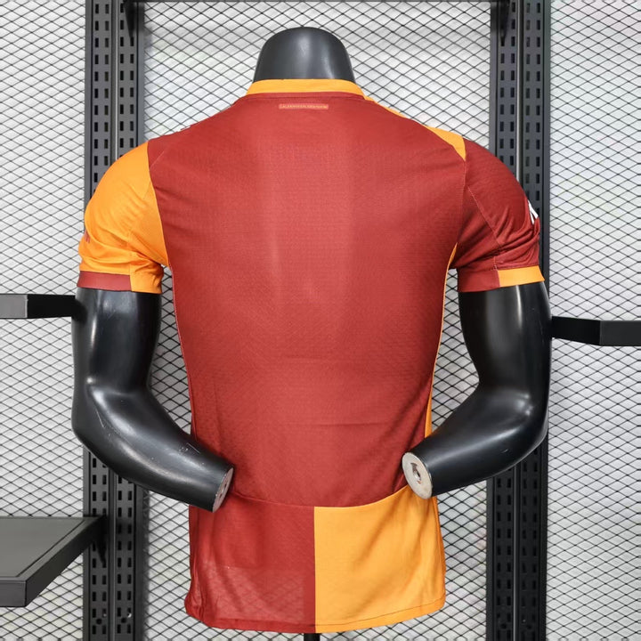 Galatasaray 2025-26 Home