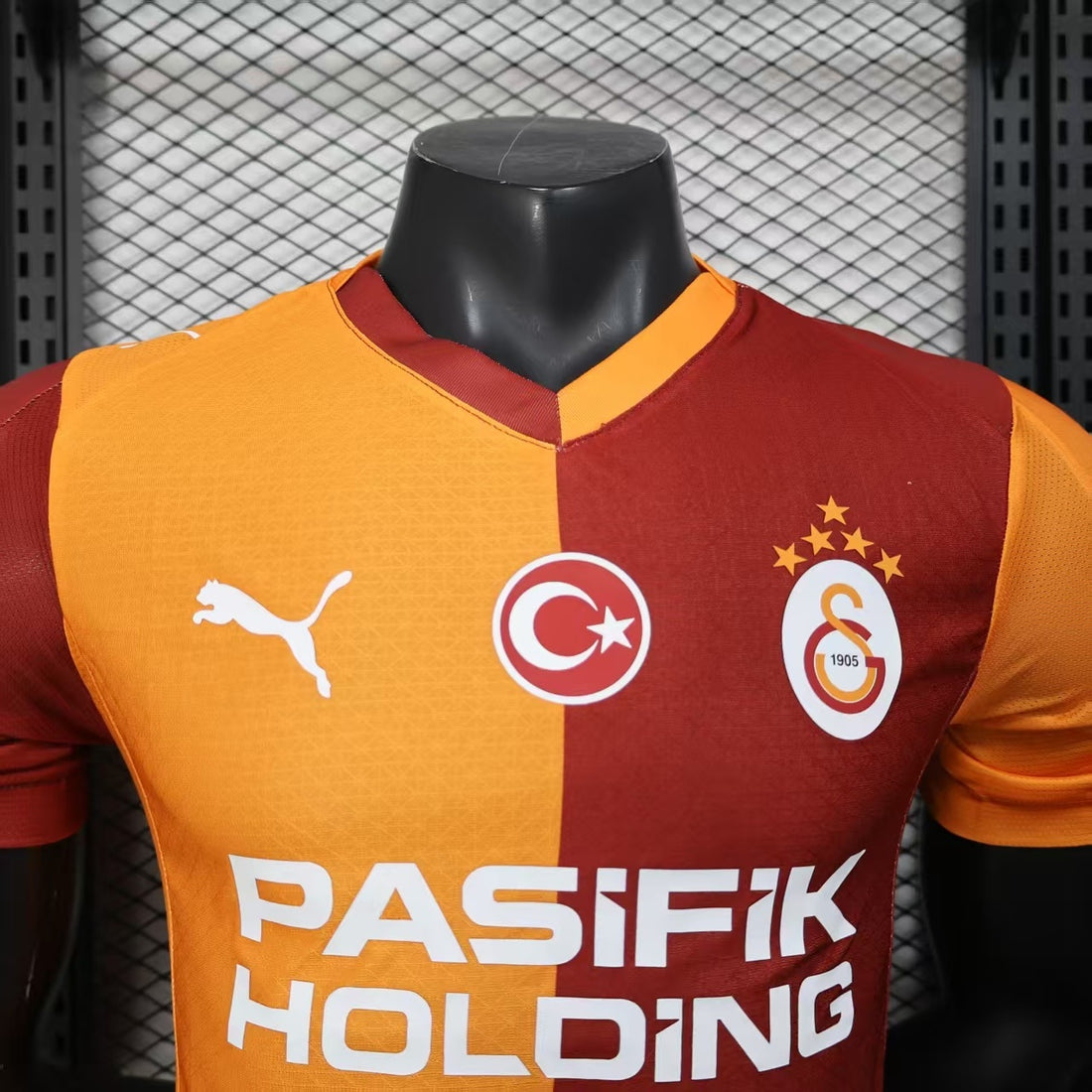 Galatasaray 2025-26 Home