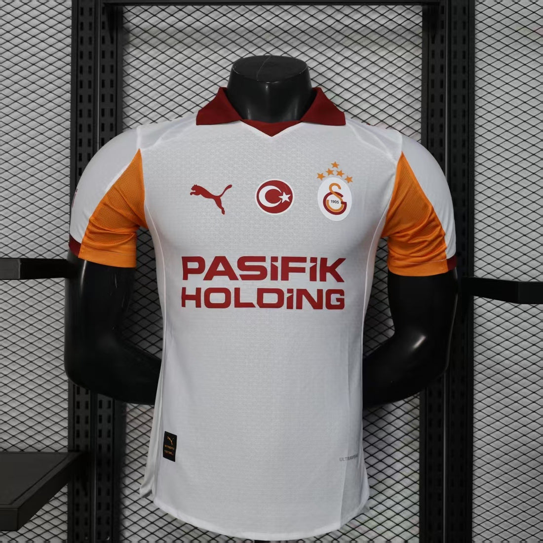 Galatasaray 2025-26 Away