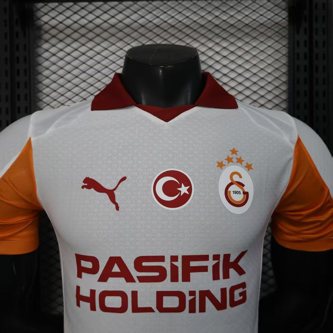 Galatasaray 2025-26 Away