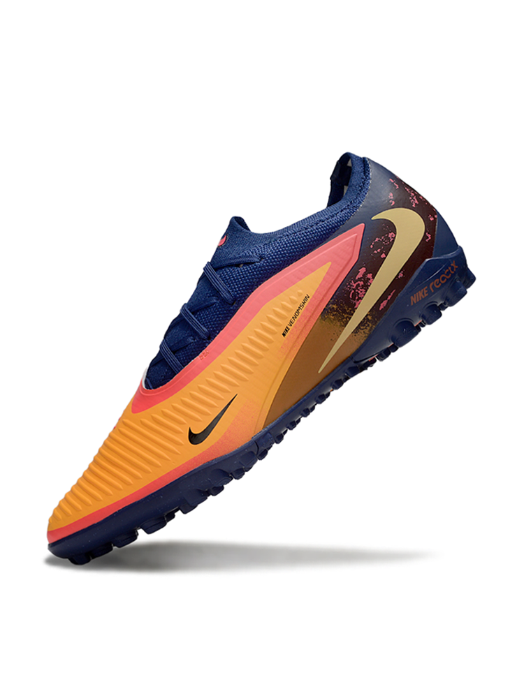 Phantom 6 Elite - TF Cleats